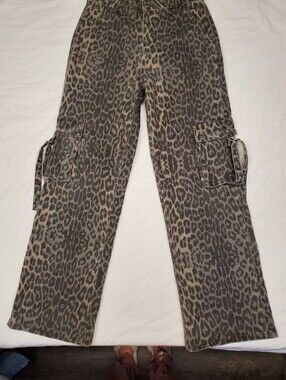 Disclosure Leopard Print Cargo Pants Womens 7/28 Wide Leg Utility Y2K